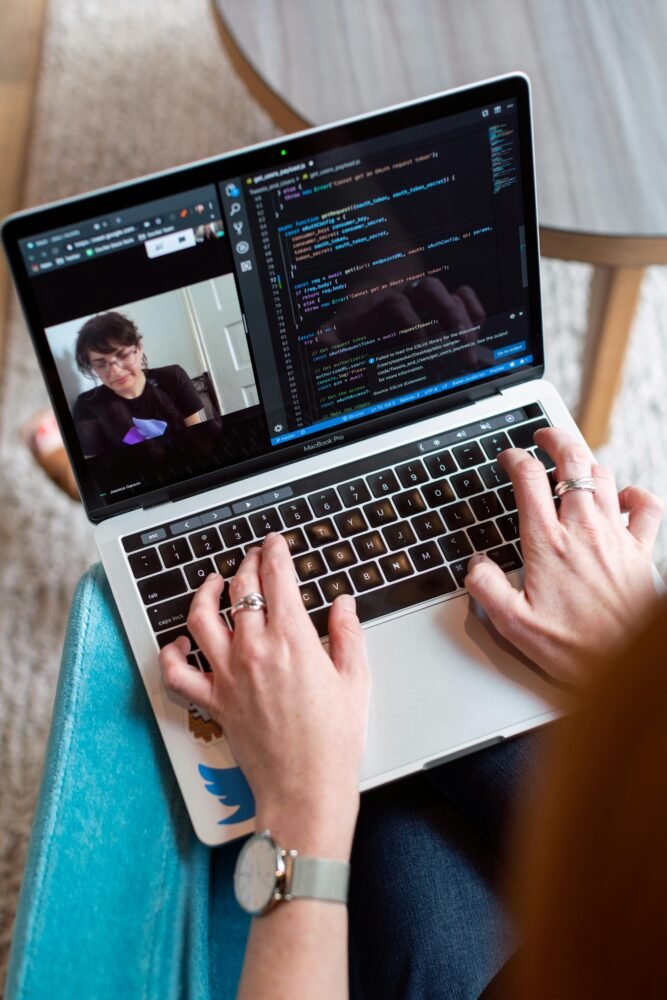 Why UK Businesses Are Looking to the USA for Web and Mobile Development Solutions