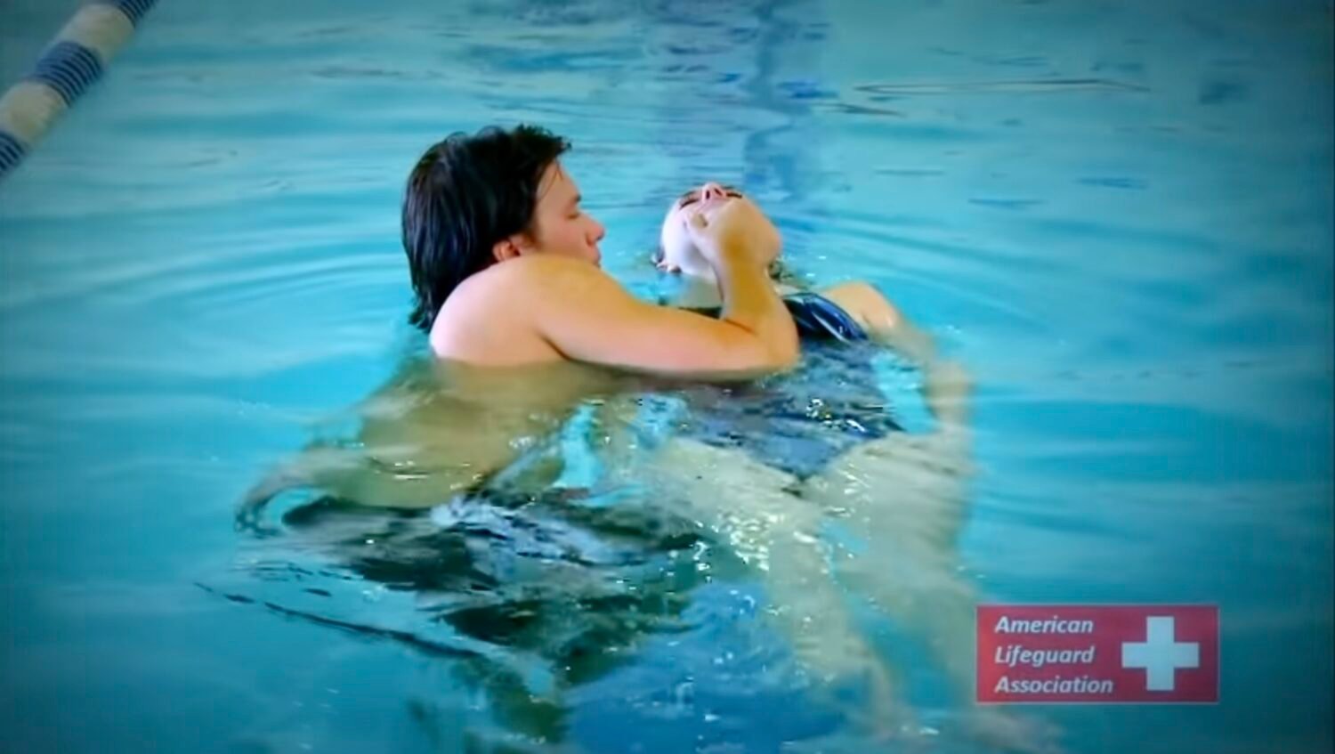 How Lifeguard Classes Prepare You for Real Water Safety