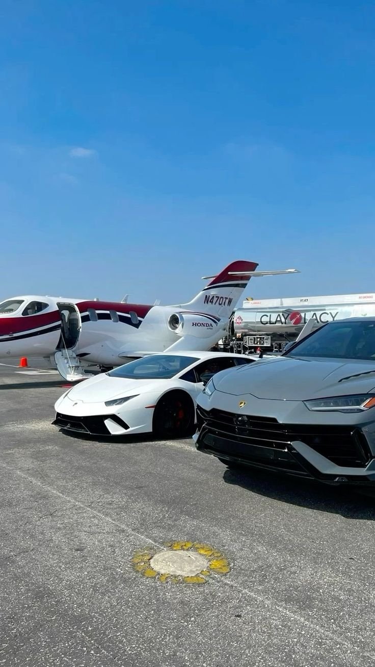 Taxi from Newington to Heathrow – Fixed-Price, Reliable & 24/7 Airport Transfers