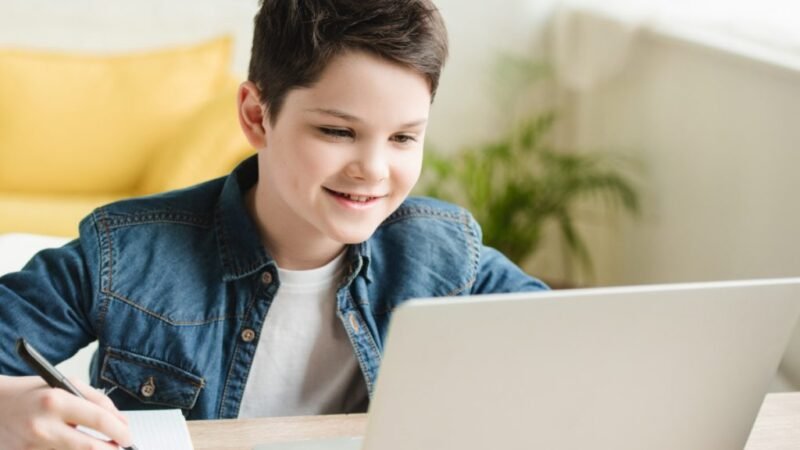 Online Tutoring in UAE: How Virtual Lessons Can Support Personalized and Flexible Learning