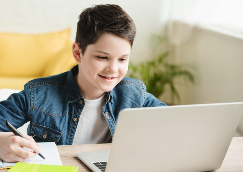 Online Tutoring in UAE: How Virtual Lessons Can Support Personalized and Flexible Learning