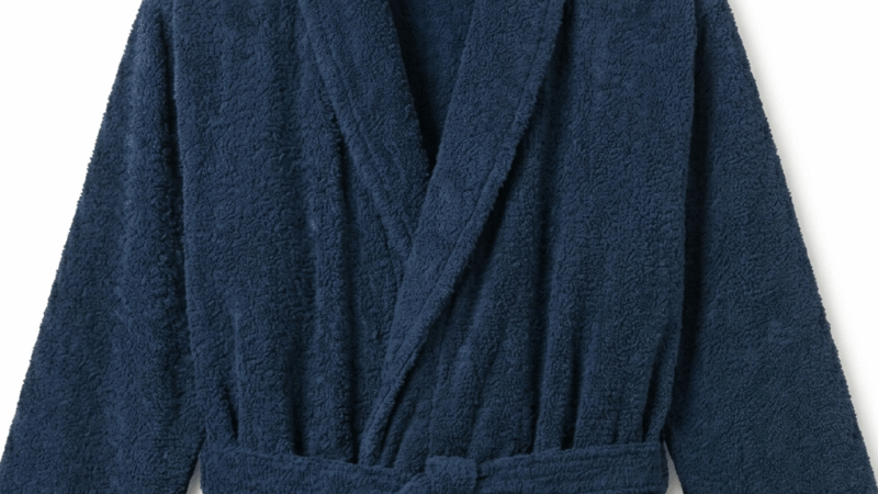 How to Choose the Best Hotel Bathrobes for Home and Hospitality