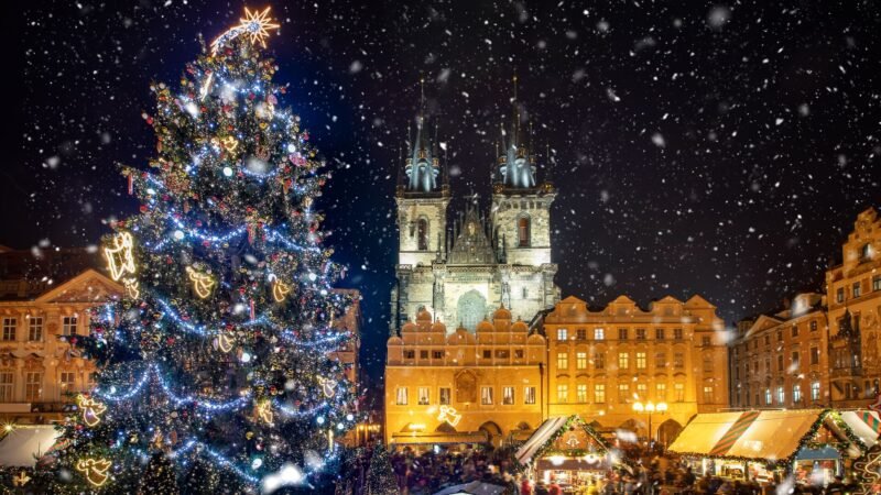 Budget-Friendly Christmas Trips: Markets, Cities and Smart Savings