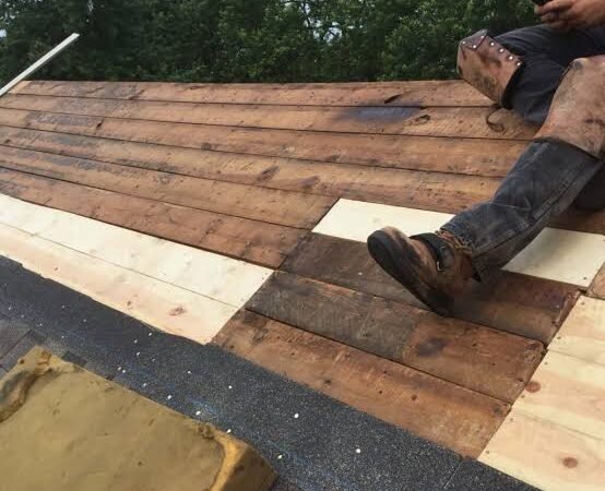 How Kincaide Construction Helps Homeowners Choose a Roofing Contractor in Brownstown, MI