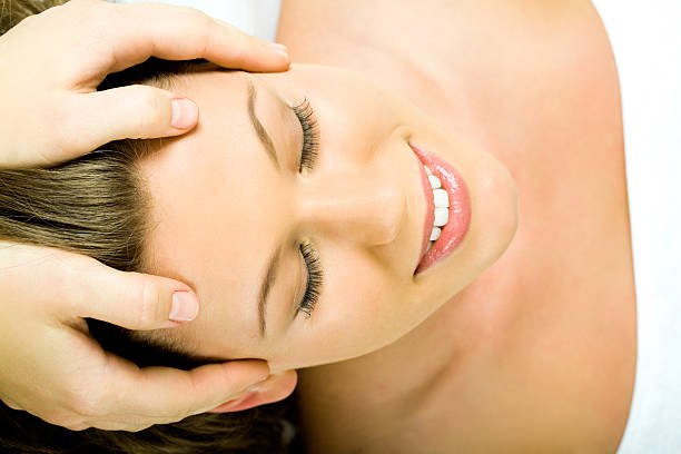 Head Massage Benefits: Can a Scalp Massage Really Help with Headaches and Tension?
